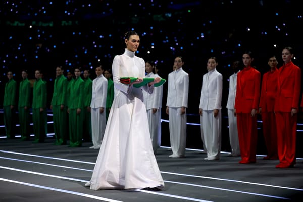 Vittoria Ceretti Carries Italy's Flag at Milan-Cortina Opening Ceremony — Nbc