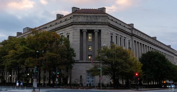 Demanding Support for Trump, Justice Dept. Struggles to Recruit Prosecutors — NYT > U.S. > Politics