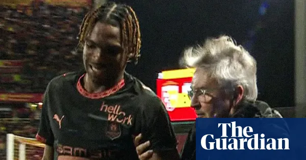 Jacquet sustains ‘serious’ injury days after agreeing Liverpool deal — Football | The Guardian