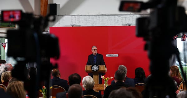 Starmer’s Communications Chief Resigns Amid Mandelson-Epstein Fallout — NYT > World > Europe