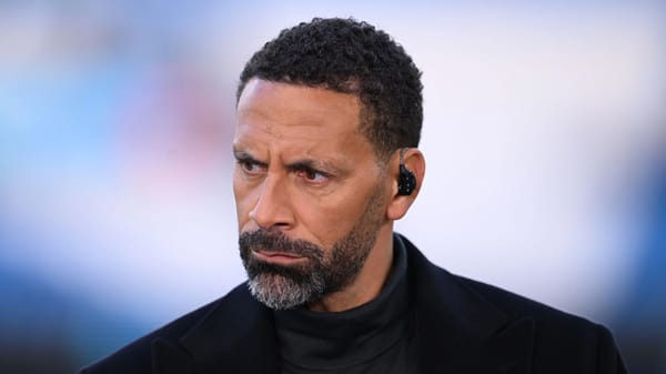 Rio Ferdinand in hospital and using wheelchair during severe back pain — Goal
