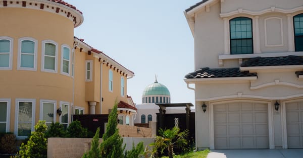 Without a Border 'Invasion,' Texas G.O.P. Turns to an Old Enemy, Islam — NYT > U.S. > Politics