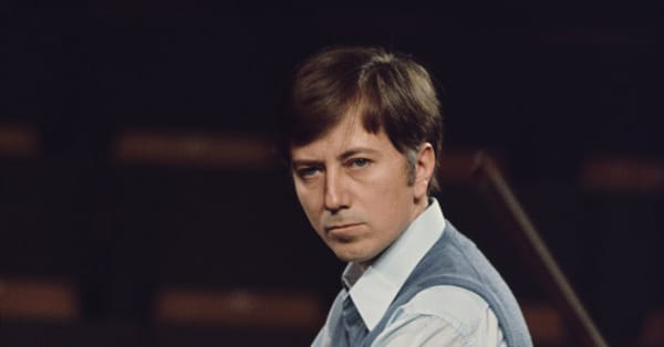 Tamas Vasary, Pianist of Power and Sensitivity, Dies at 92 — NYT > Arts > Music