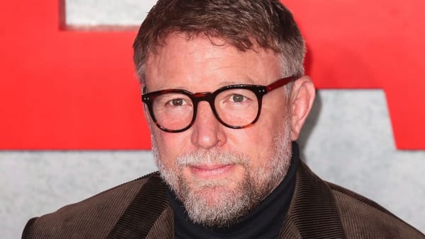 Guy Ritchie and Jason Statham’s 114-Minute Crime Caper Is Quietly Dominating Streaming — Collider