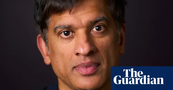 Dr Rangan Chatterjee urges social media age 18 over screen harms — Lifestyle | The Guardian