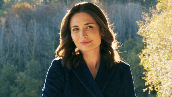 Pluribus Hits 100 Days on Apple TV’s Domestic Viewership Chart — Collider