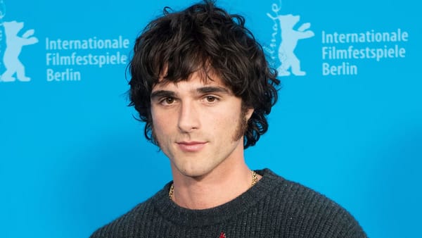 Jacob Elordi’s WWII Miniseries Climbs Back After 'Wuthering Heights' Release — Collider