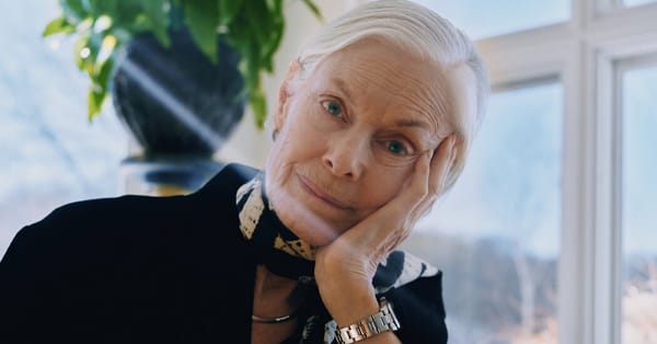 Lucinda Childs, 85, Still Has a Full Dance Card — NYT > Arts > Dance