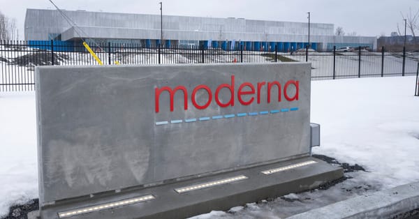 F.D.A. Agrees to Review Moderna's mRNA Flu Vaccine After Reversal — NYT > U.S. > Politics