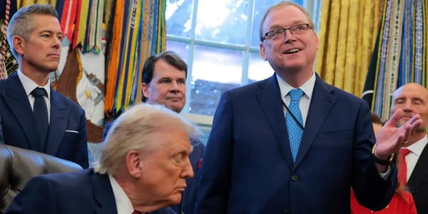 Trump advisor says Fed researchers should be disciplined over tariff paper — Businessinsider