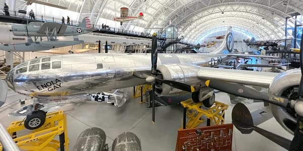 Where to see the Enola Gay, the B-29 that dropped the atomic bomb — Businessinsider