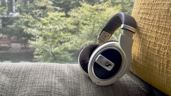 The most comfortable headphones: How Bose, Sennheiser, Beats, more compare — Mashable