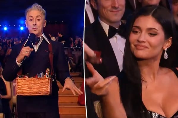 Kylie Jenner visibly uncomfortable after Alan Cumming’s BAFTAs joke — Pagesix