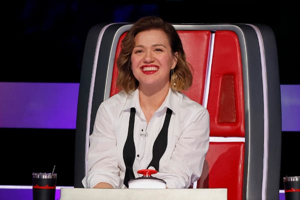Kelly Clarkson's Bob on The Voice Is a Hair Hack, Not a Chop — Nbc