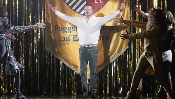 Josh Duhamel Battles for the Perfect Preschool in First Look — Collider