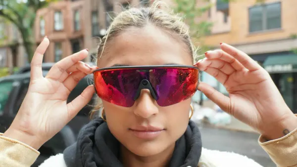 Oakley Meta Vanguard smart glasses outperformed Ray-Bans on a 5-mile walk — Latest news
