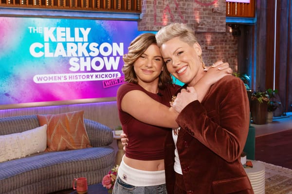 Pink and Daughter Willow Perform Duet on The Kelly Clarkson Show — Nbc