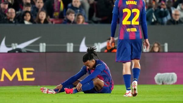 Barcelona hit by injury as Jules Kounde exits early against Atletico — Goal