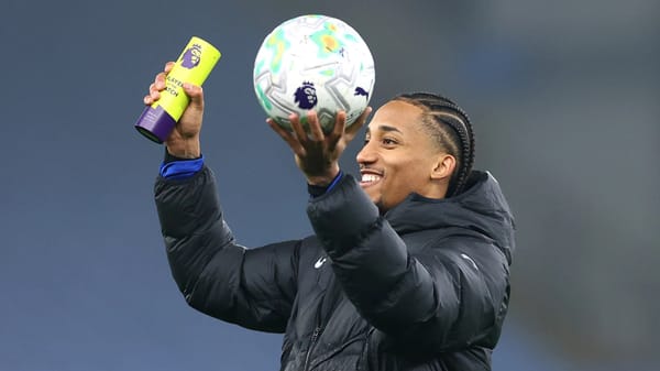 Rosenior on Joao Pedro's 'tap-ins' after hat-trick keeps Chelsea in hunt — Goal