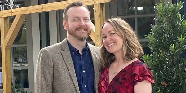 We dread filing taxes, so we reward ourselves with a date night — Businessinsider