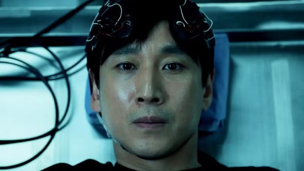 10 Apple TV Sci-Fi Masterpieces That Constantly Deliver Movie-Level Quality — Movieweb