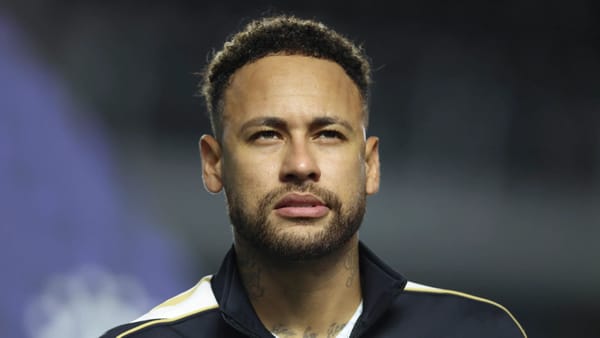 Neymar kept in Brazil preliminary squad but faces final audition — Goal
