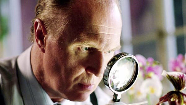 V for Vendetta Nears Its 21st Anniversary, Returning to Streaming Charts — Collider