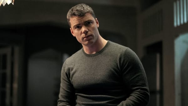 10 Spy Thriller Movies That Deliver the Same Rush As Netflix's 'The Night Agent' — Collider