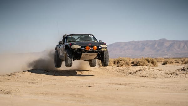 How I streamed my off-road Miata race using Starlink and StarStream — Cars - Ars Technica