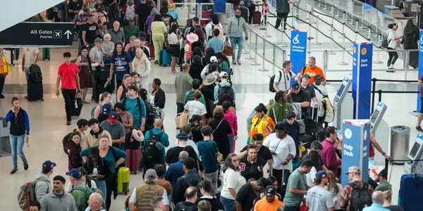 Tips to avoid long TSA lines as staffing shortages stretch waits — Businessinsider