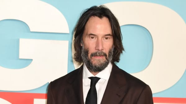 Keanu Reeves' Speed Is a Streaming Hit on Hulu — Movieweb
