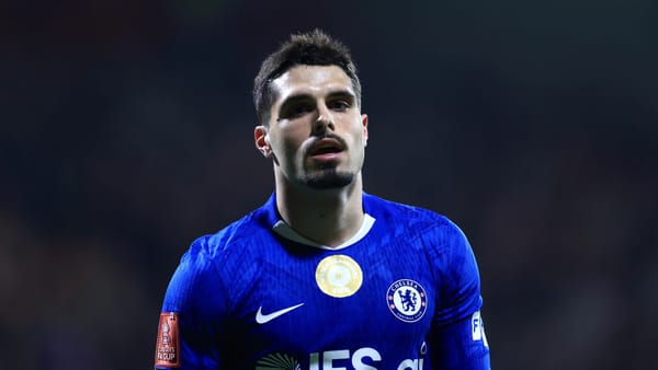 Rosenior 'impressed' by Neto after ball-boy shove apology — Goal