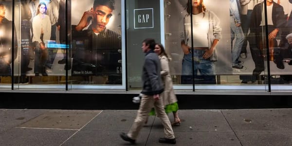 Gap makes a comeback by returning to basics — Businessinsider