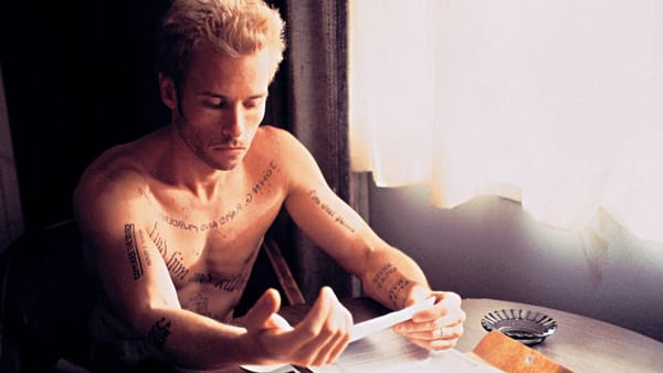 Memento is the key to Christopher Nolan's obsession with time — Polygon