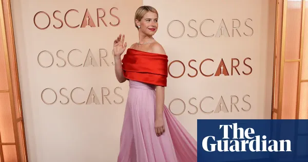 Oscars 2026 red carpet: Jessie Buckley, Chase Infiniti and more — Lifestyle | The Guardian