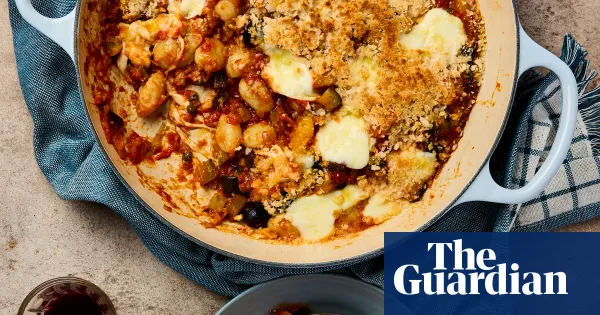 Rukmini Iyer’s quick and easy recipe for crispy baked gnocchi puttanesca — Lifestyle | The Guardian