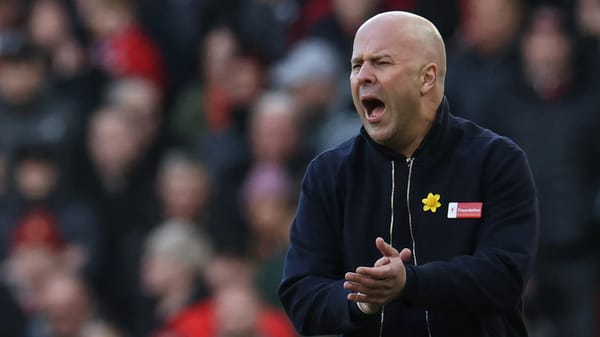 Carragher: Slot faces 'really difficult' task to win back Liverpool fans — Goal