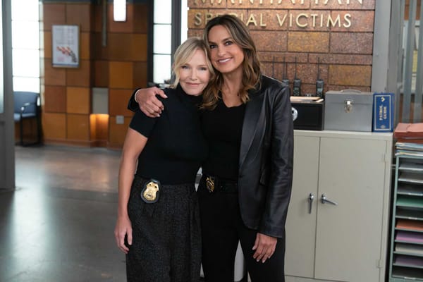 Kelli Giddish on Her Sisterhood With Mariska Hargitay on SVU — Nbc