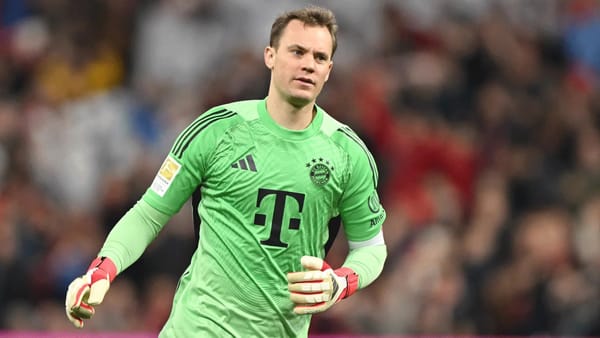 Freund sets new timeframe as Neuer's Bayern future remains uncertain — Goal