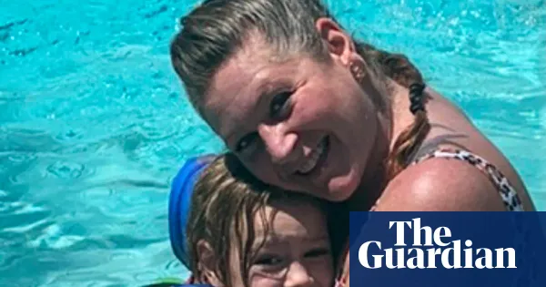 Canadian mother and daughter 'traumatized' in ICE custody, husband says — World news | The Guardian