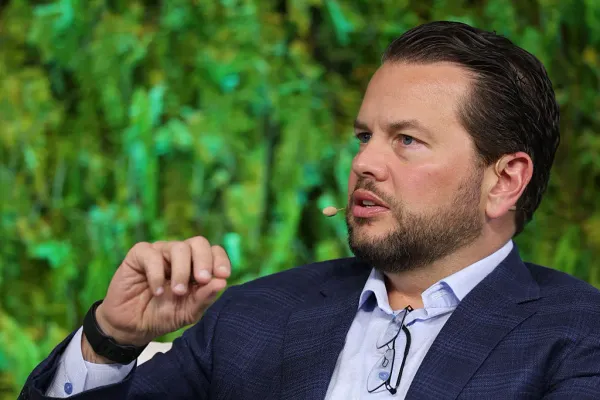 Pinterest CEO urges ban on social media for users under 16 — TechCrunch