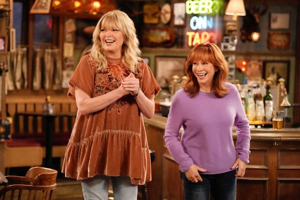 Melissa Peterman on Why Vacations with Reba McEntire Are the Best — Nbc